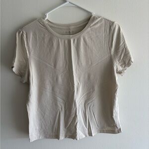 Old Navy Cream Cropped Short Sleeve T-Shirt - Size: Large